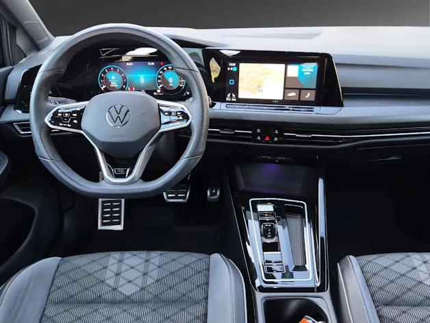 VW Golf Variant 1.5 eTSI mHEV R-Line