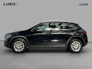 MERCEDES-BENZ GLA 180 7G-DCT