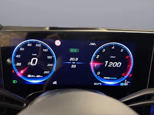 MERCEDES-BENZ GLB 220 4matic