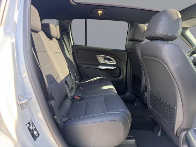 MERCEDES-BENZ GLB 220 4matic