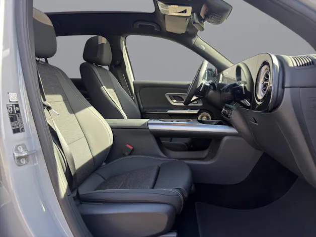 MERCEDES-BENZ GLB 220 4matic