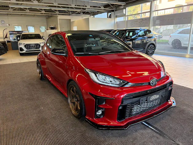 Toyota Yaris 1.6 GR Sport | CH Fahrzeug | Circuit Paket | 10 Jahre Garantie | H&R | Milltek | Giacuzzo | Maxton | Japan Racing |