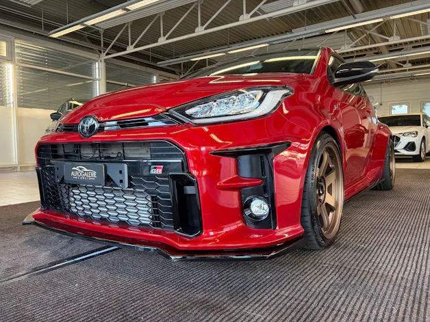 Toyota Yaris 1.6 GR Sport | CH Fahrzeug | Circuit Paket | 10 Jahre Garantie | H&R | Milltek | Giacuzzo | Maxton | Japan Racing |