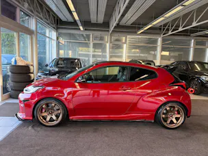 Toyota Yaris 1.6 GR Sport | CH Fahrzeug | Circuit Paket | 10 Jahre Garantie | H&R | Milltek | Giacuzzo | Maxton | Japan Racing |