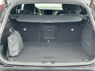 VOLVO V60 T8 eAWD Twin Engine R-Design Geartronic