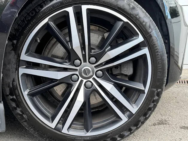 VOLVO V60 T8 eAWD Twin Engine R-Design Geartronic
