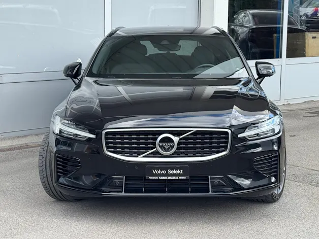 VOLVO V60 T8 eAWD Twin Engine R-Design Geartronic