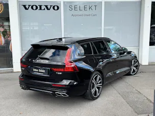 VOLVO V60 T8 eAWD Twin Engine R-Design Geartronic