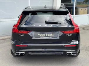 VOLVO V60 T8 eAWD Twin Engine R-Design Geartronic