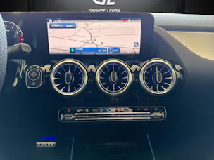 MERCEDES-BENZ GLA 250 4Matic 8G-DCT Swiss Star