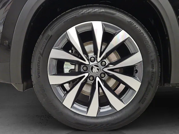 SKODA Skoda Kodiaq 2.0 TSI 4x4 Dynamic