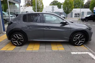 PEUGEOT 208 1.2 MHEV 145 GT Excl.
