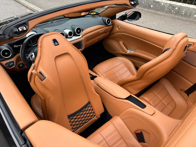 FERRARI California 3.9 V8 T