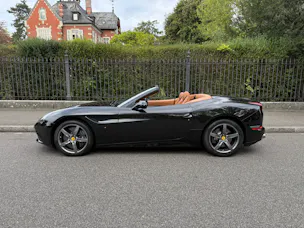FERRARI California 3.9 V8 T