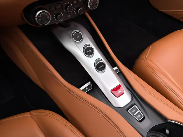 FERRARI California 3.9 V8 T