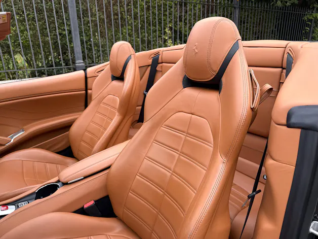 FERRARI California 3.9 V8 T