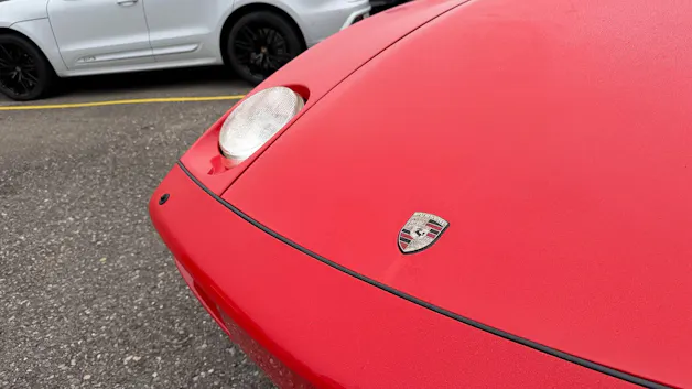 PORSCHE 928
