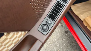 PORSCHE 928