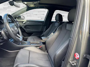 AUDI Q3 40 TFSI S line quattro S-tronic