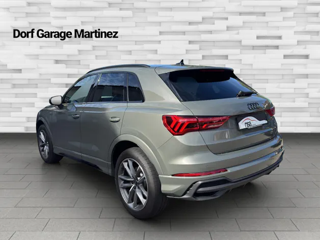 AUDI Q3 40 TFSI S line quattro S-tronic