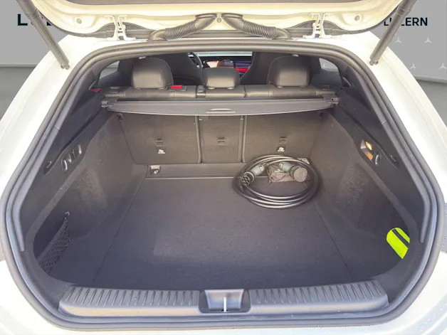MERCEDES-BENZ CLA Shooting Brake 350 4Matic 85 kWh EQ