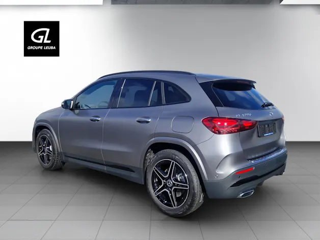 MERCEDES-BENZ GLA 220 4Matic 8G-DCT