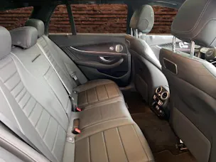 MERCEDES-BENZ E 220 d Swiss Star AMG 4M