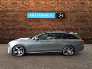 MERCEDES-BENZ E 220 d Swiss Star AMG 4M