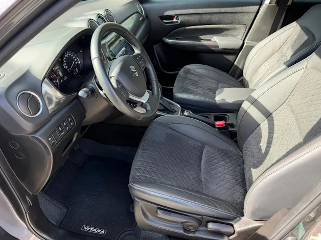 Suzuki Vitara 1.5 Hybrid Compact Top 4x4 AGS
