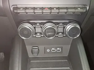 RENAULT Captur 1.6 E-Tech 145 Techno DHT