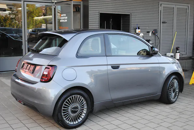 FIAT 500 electric 87 kW Icon