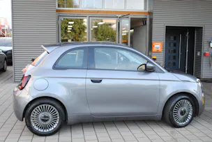 FIAT 500 electric 87 kW Icon