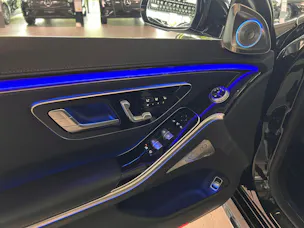 MERCEDES-BENZ S 500 L 4Matic Business Class 9G-Tronic