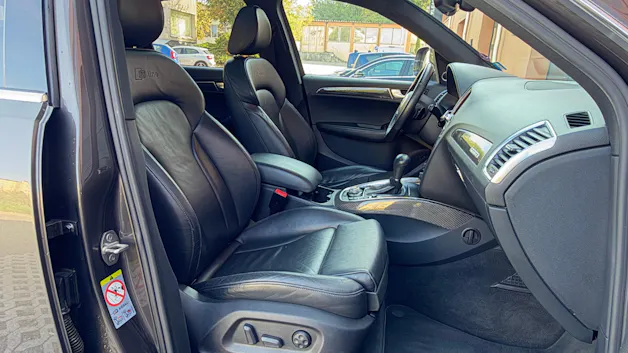 AUDI Q5 3.2 FSI quattro "* CH Auto * Toit Ouvrant * Camera recul * Son Bang&Olufsen * Sièges Electriques/Chauffants *"