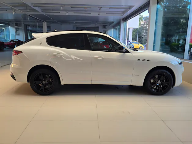 MASERATI Levante S 3.0 V6 GranSport Automatica