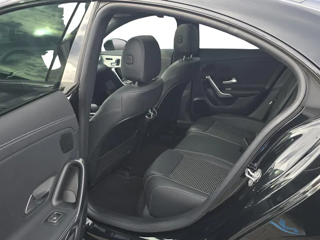MERCEDES-BENZ CLA 250 4Matic Progressive 7G-DCT