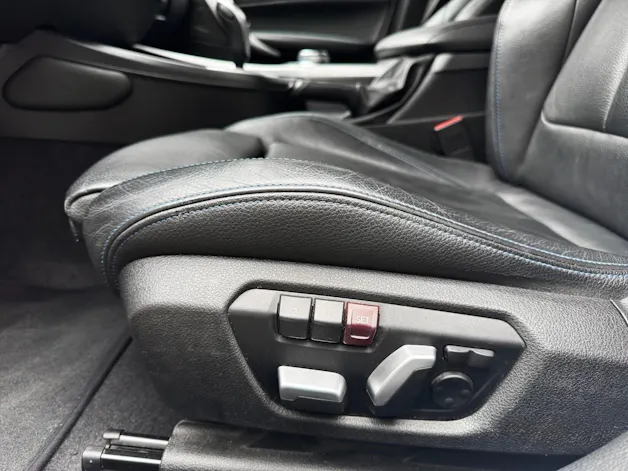 BMW 120d xDrive Edition M Sport Steptronic *M-Paket*Rückfahrkamera*Harman/Kardon*Sitzheizung uvm.*