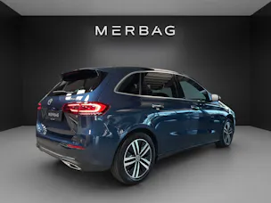 MERCEDES-BENZ B 200 4M Progressive