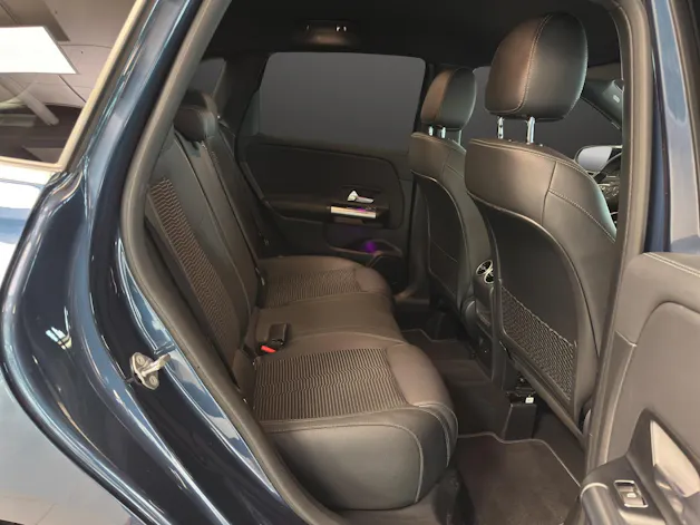 MERCEDES-BENZ B 200 4M Progressive