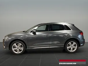 AUDI Q3 2.0 40 S-LINE TFSI