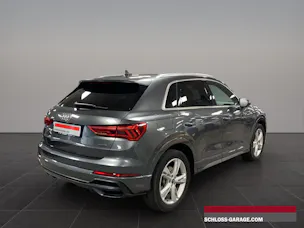 AUDI Q3 2.0 40 S-LINE TFSI
