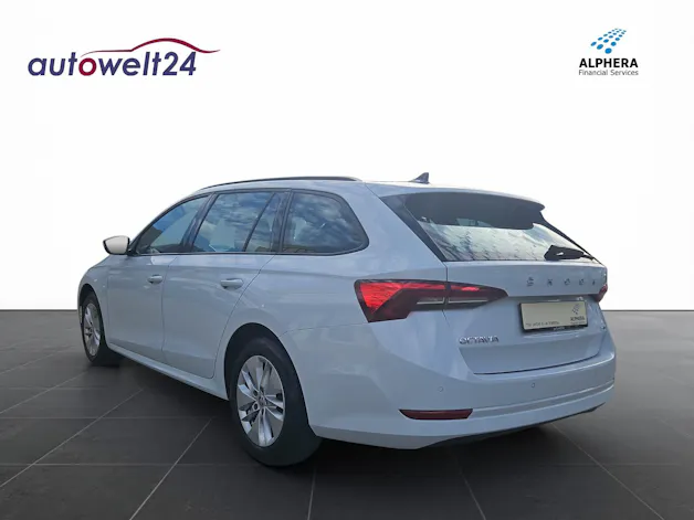 SKODA Octavia Combi 2.0 TDI DSG Ambition 4x4