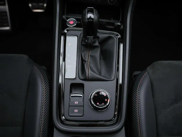SEAT Cupra Ateca 2.0 TSI 4Drive DSG *Panorama*360° Kamera*Beats*