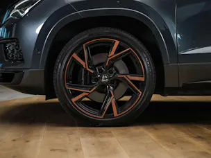 SEAT Cupra Ateca 2.0 TSI 4Drive DSG *Panorama*360° Kamera*Beats*