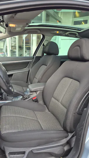 PEUGEOT 407 SW 2.2 HDI SV Dynamic