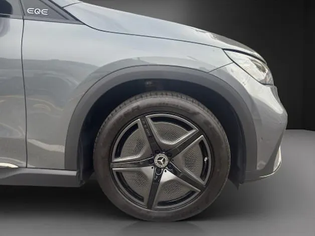 MERCEDES-BENZ EQE 500 4 Matic Exe. Ed.
