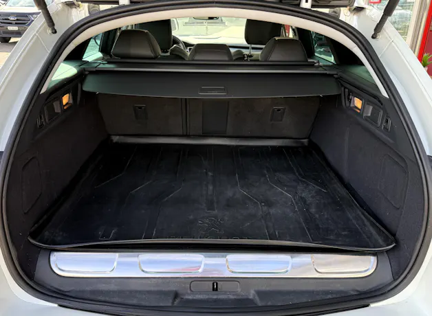 PEUGEOT 508 RXH 2.0 HDI Hybrid4 EGS6