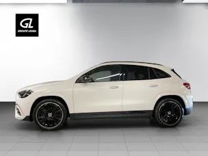MERCEDES-BENZ GLA 220d 4Matic 8G-DCTSwiss Star