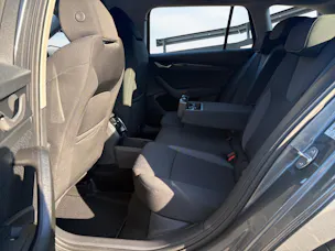 SKODA Octavia Combi 1.5 TSI mHEV DSG Selection