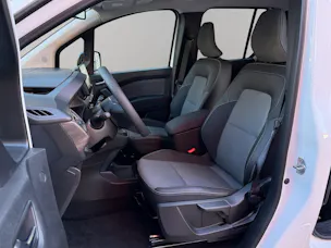 RENAULT Kangoo 1.3 TCe Techno 130 EDC